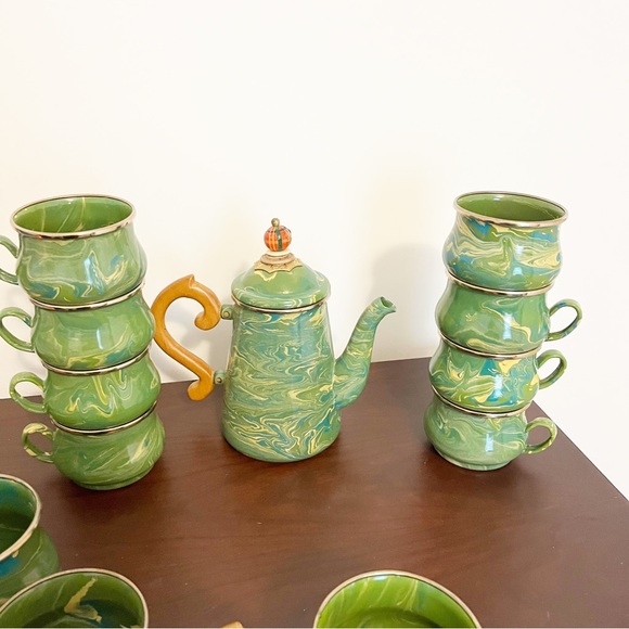 Vintage RARE MacKenzie-Childs Victoria and Richard Green Enamel 12 pc Tea Set - Picture 5 of 10